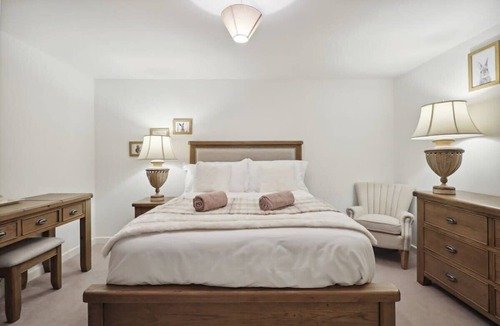 East Langton House | Squirrel Lodge - Hot Tub Getaway