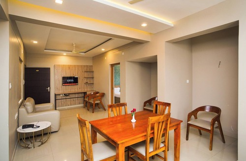 Guruvayur Hotel | sreepathi prayag