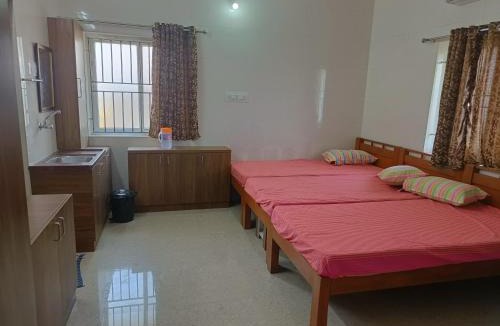 Ashok Nagar Hotel | Sri Lakshmi Residency