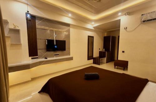 Mohangarh Hotel | Sri ram group stay
