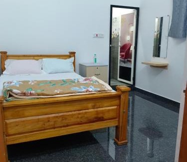 Sakleshpur Hotel | SS RESIDENCY