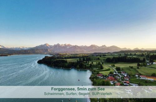 Rieden am Forggensee Apartment | Stöger Chalets - Adults Only mit einzigartigem Panoramablick auf See, Alpen und Schloss Neuschwanstein - nur 2 Einheiten