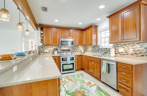 Vilano Beach House | St Augustine Home Near Vilano Beach: Pets Welcome!