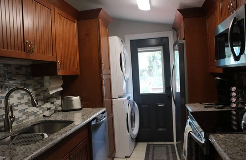 St. Augustine Beach House | St. Augustine Beach Vacation Home. Two weeks or 3 months. Available now!