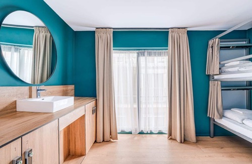 Binnenstad Hostel | St Christopher's at The Winston - Hostel