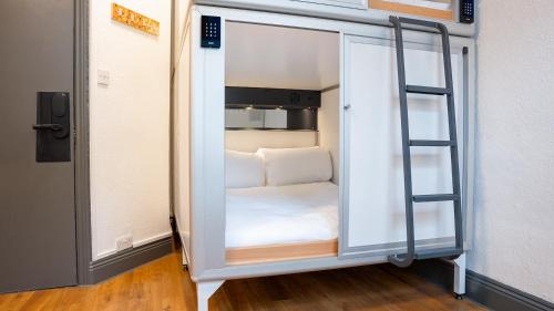 Addison Hostel | St Christopher's Shepherd's Bush