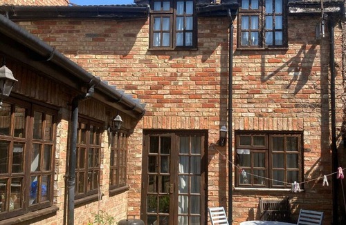 Bedford House | St Cuthbert's Keep, luxury accommodation in the heart of Bedford