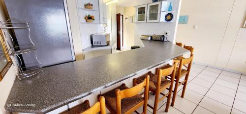 Ramsgate Beach Apartment | St Daniel 4 - Sleeps 6