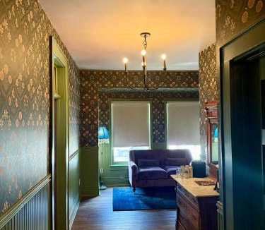 Ouray Hotel | St. Elmo Hotel