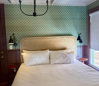 Ouray Hotel | St. Elmo Hotel