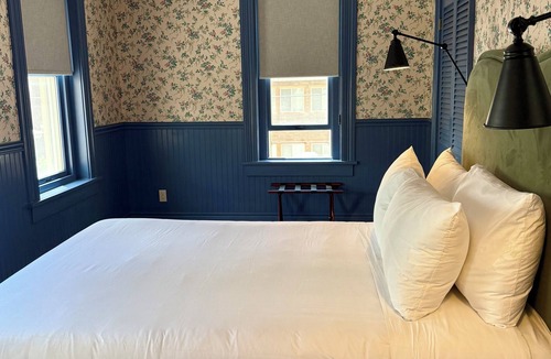 Ouray Hotel | St. Elmo Hotel
