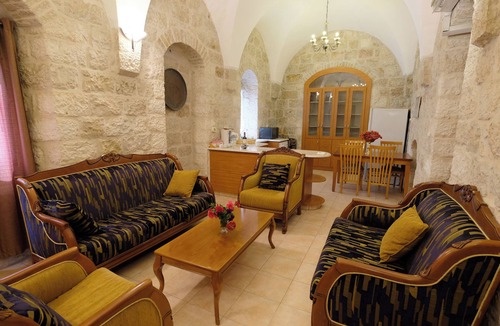 Jerusalem House | St. George’s Cathedral Pilgrim Guesthouse – Jerusalem