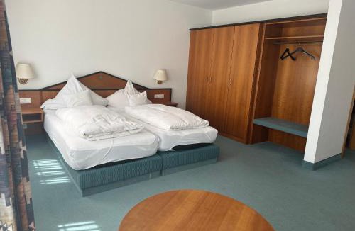 Reichertshofen Hotel | ST Hotel