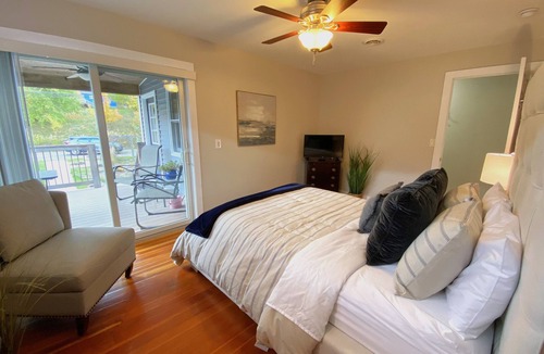 St Ignace Condo | St Ignace Loft - Downtown St Ignace