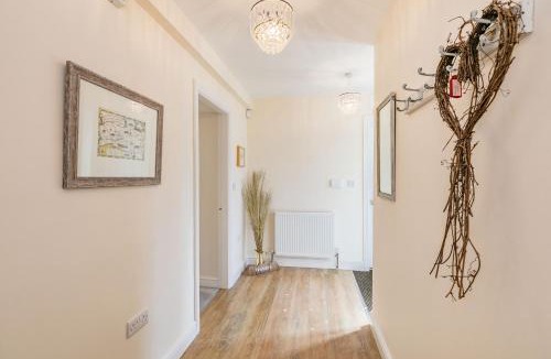 Penistone House | St John's Cottage