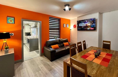 Nottingham Villa | St Michael`s House Contractors, Families, Groups
