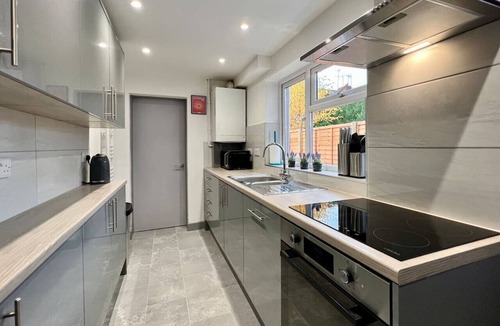 Nottingham Villa | St Michael`s House Contractors, Families, Groups