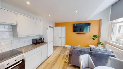 Bristol City Centre Apartment | St Nicholas 6 beds flat