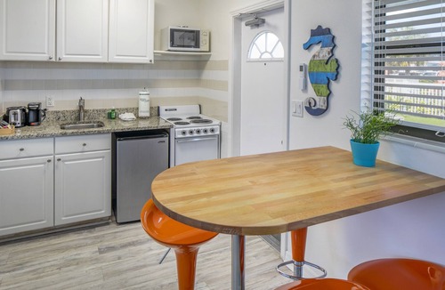 St. Pete Beach Hotel | St Pete Beach Suites