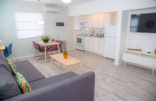 St. Pete Beach Hotel | St Pete Beach Suites