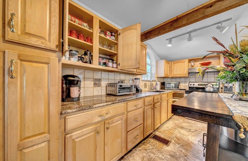 St. Petersburg House | St Pete Getaway: May Special 20% Off