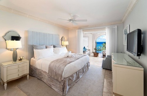 Little Battaleys Apartment | St. Peter's Bay 402 2 Bedroom Home
