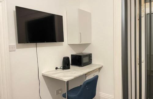 Birmingham House | St Peter's Shared House