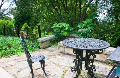 Leura House | St Raphael