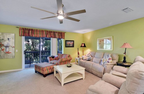 Demere Park Condo | St. Simons Island Townhouse Vacation Rental