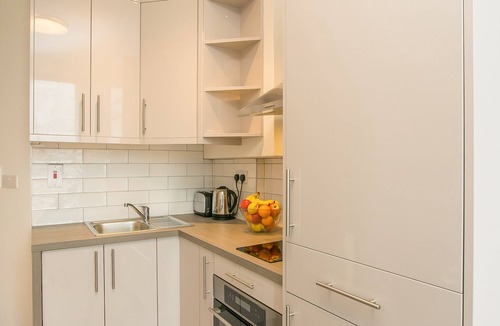 Temple Bar Apartment | St Stephen's Green Modern 1 bedroom modern apartment - sleeps 4