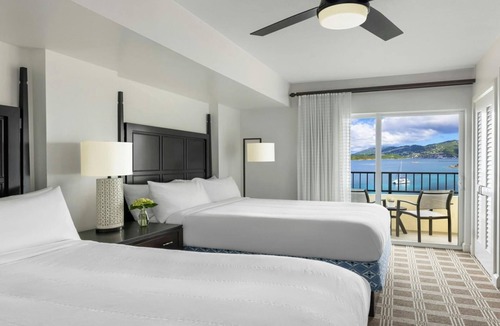 Estate Bakkero Resort | St. Thomas 3BR Oceanside at Marriott’s Frenchman’s Cove-Full Kitchen & Sea Views