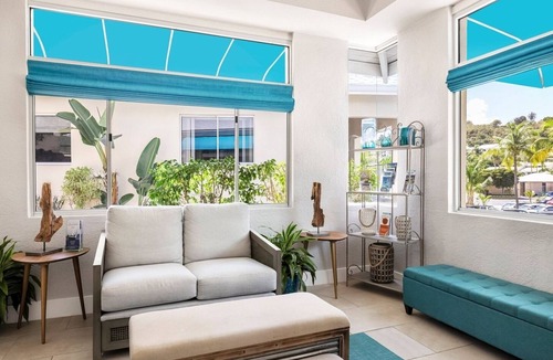 Nazareth Resort | St. Thomas | Romantic Beach Retreat | Pool + Beach