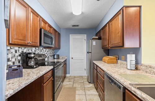 Gulf Lagoon Beach Condo | St Thomas Square By Panhandle Getaways