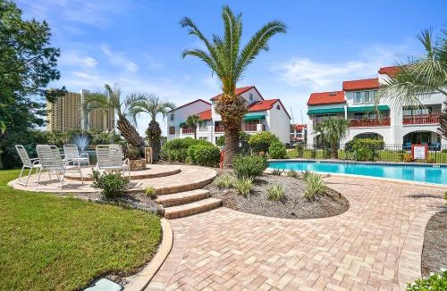 Gulf Lagoon Beach Apartment | St Thomas Square by Panhandle Getaways