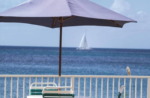Estate Frenchman Bay Resort | St. Thomas Studio Suite w/Private Beach, Ocean Views, Resort Pool, WiFi