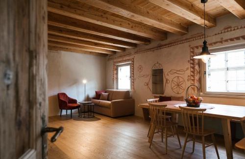 Nalles Apartment | St. Vigilius modern historic apartments