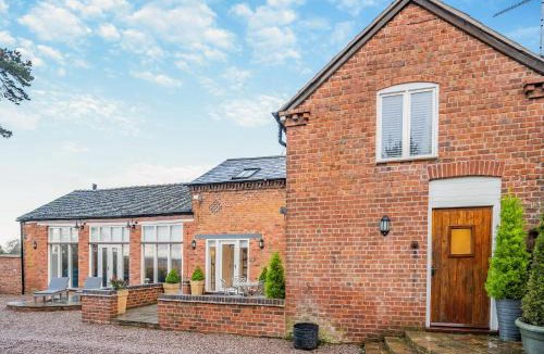 Whitchurch House | Stable End