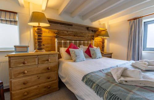 Marhamchurch House | Stables Barn