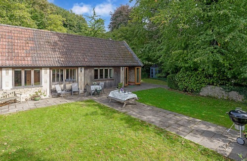 Batheaston Cottage | Stables, Batheaston - sleeps 6 guests in 3 bedrooms