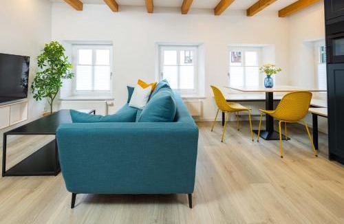 Old Town Apartment | stadtmauer apartments - Stilvolle Wohnung mit King Bett direkt an der historischen Stadtmauer