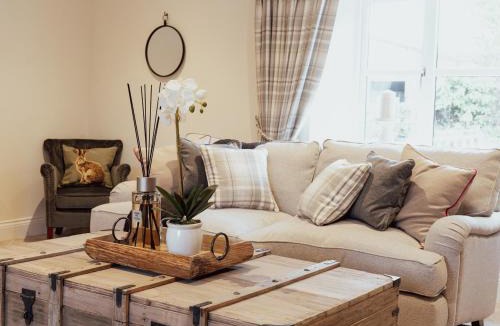 Sutton House | Stag Cottage