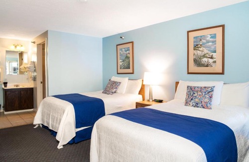 Ogunquit Hotel | Stage Run by the Sea