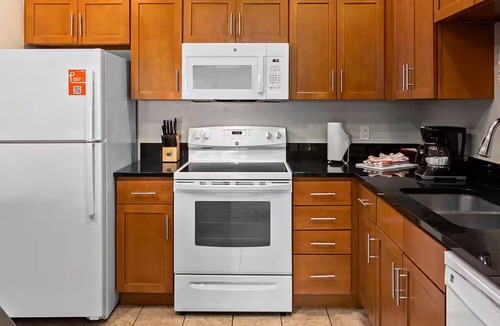 Terra Lago Resort | STAGECOACH - 1 Bed Room, Sleeps up to 4