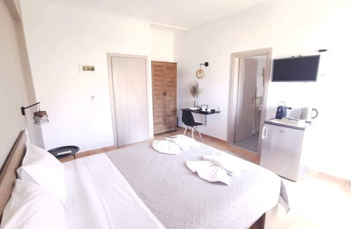 Stalida House | Stalis Drops