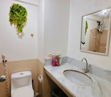 Ermita Apartment | Stan Condo