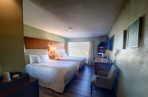 Mount Charleston Hotel | Standard Double Queen Relaxing Retreat w/Free Parking & Year-Round Activities