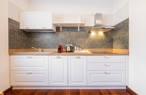 Poggio dei Pini Apartment | Standard Double Room in Villa Pilato