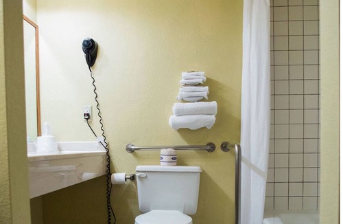 Mount Charleston Hotel | Standard King at The Retreat on Charleston Peak – Year-Round Adventures