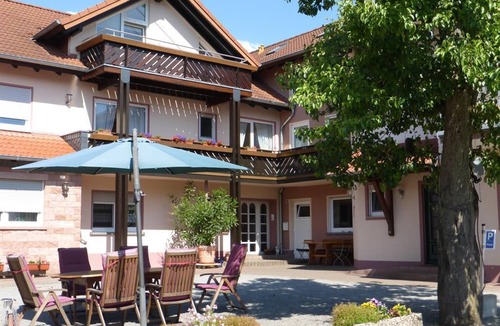 Schwedelbach Apartment | Standard Single Room - Birnbaumhof - Pension und Ferienwohnungen