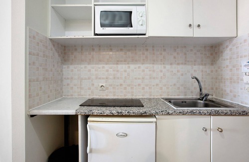 Agrilia Apartment | Standard Studio "Paradise Zante Standard Studio 5" with Shared Pool & Wi-Fi